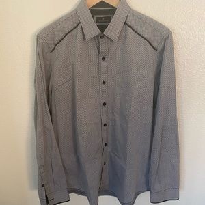 7 diamonds button down